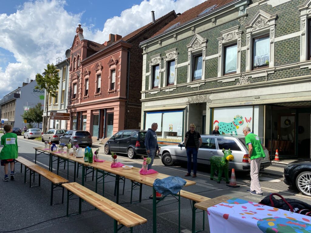 ee6896a7-5a57-4b60-8122-500fe6ff19c0